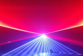 Lasershow Fächer Rot